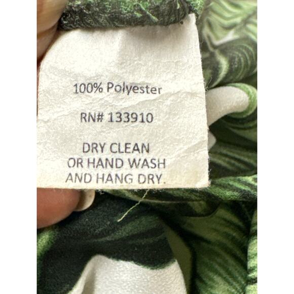 Show Me Your Mumu Women's Leafy Print Crop Jumpsuit Size XS - Picture 7 of 7